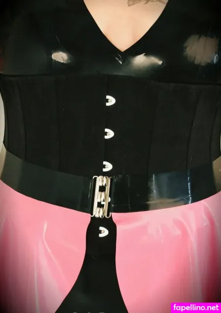 Missalexsworld OnlyFans Thumbnail #Coiw3eh8wG