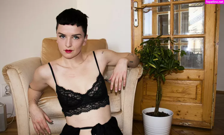 Missalexthorn OnlyFans Thumbnail #QL8yrqe5Dj