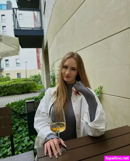 Missameliaquinn OnlyFans Thumbnail #mjILErkBBb