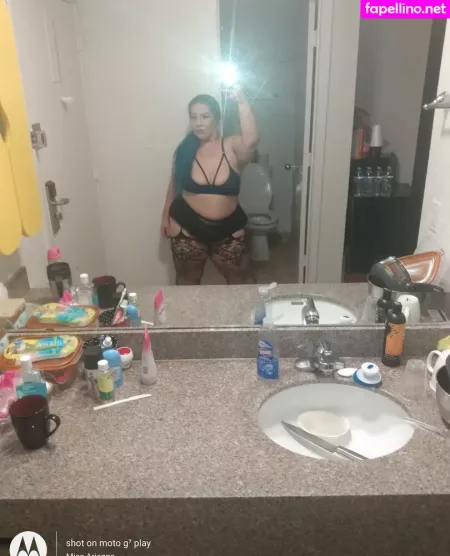 Missarianna4u OnlyFans Thumbnail #Rjnizp9fOX