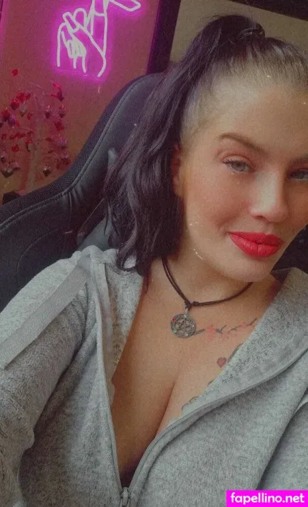 Missbabydoll89x OnlyFans Thumbnail #PiA1BpBtuc