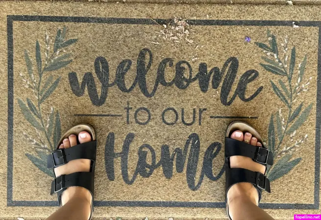 Missbarefootbunny18 OnlyFans Thumbnail #a7Y7pMA6FE