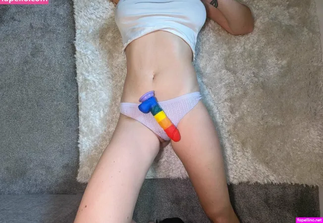 Missbellagrey OnlyFans Thumbnail #pe3DPwnfoB