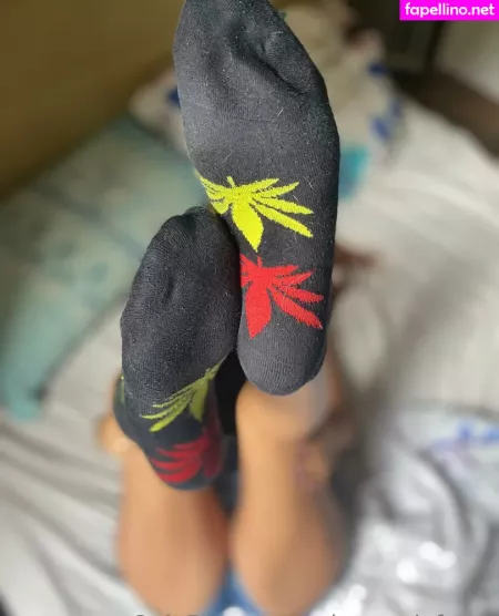 Misscandyfeet2 OnlyFans Thumbnail #sjWH1oFdIX