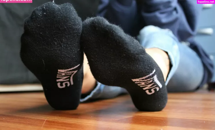 Misscandyfeet2 OnlyFans Thumbnail #xlAylIWcpH