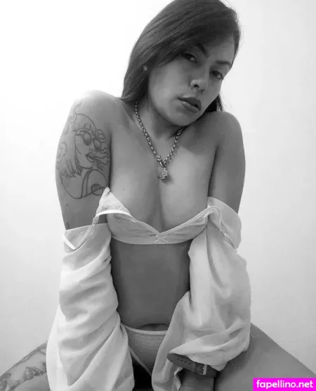 Misscarolinaarg OnlyFans Thumbnail #2axow6JrGA