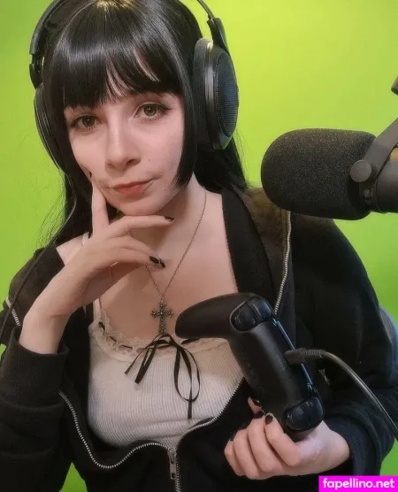 Misschalice 1 OnlyFans Thumbnail #wzVj4J8bIT