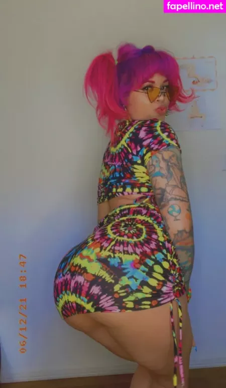 Misscharliepearl OnlyFans Thumbnail #LAAJrxqMFO