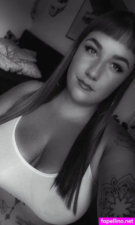 Misscharmink OnlyFans Thumbnail #CdKzF1oVZe