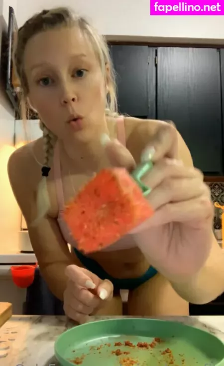 Misscherryfit OnlyFans Thumbnail #7yzFv2Ps1v