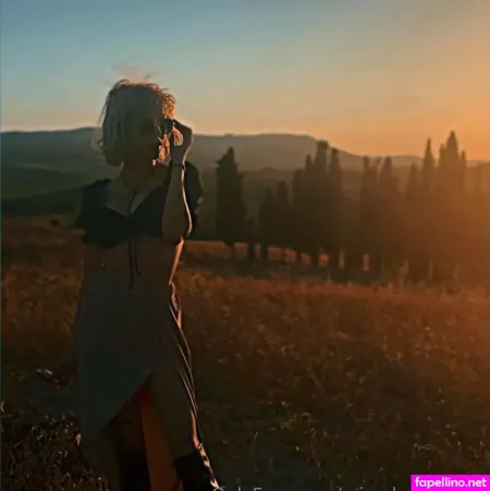 Misscheshirecat OnlyFans Thumbnail #jtRnOA6zvr