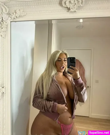 Misschloeamber 1 OnlyFans Thumbnail #gzOCkpQV82