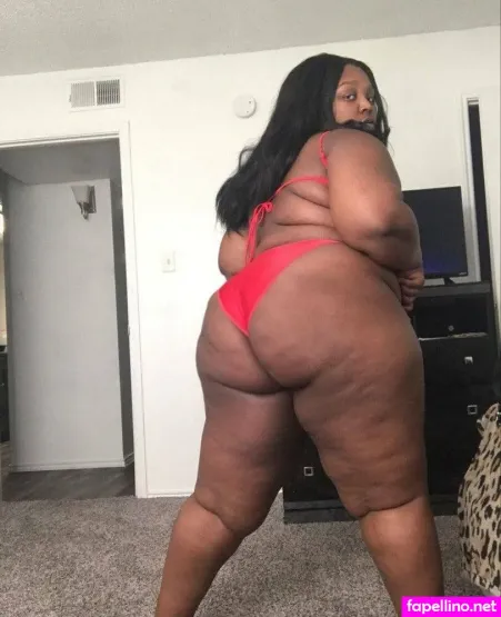 Misschocolateshortcake OnlyFans Thumbnail #PhhHypbbDI