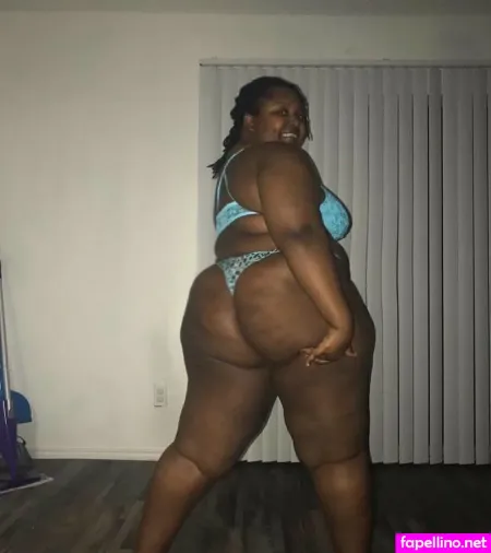 Misschocolateshortcake OnlyFans Thumbnail #g2atHMTQpK