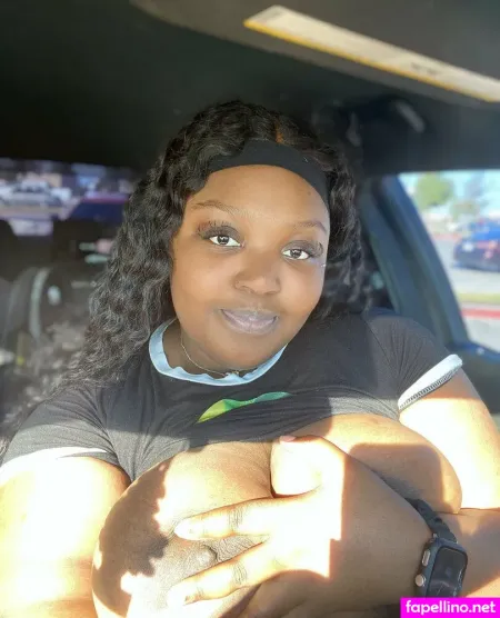 Misschocolateshortcake OnlyFans Thumbnail #mlx3WHZ9dC