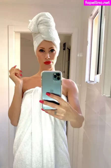 Misscjhunter OnlyFans Thumbnail #7rl5MQtege