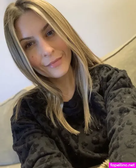 Missdannigibson OnlyFans Thumbnail #7mvJZYKySj