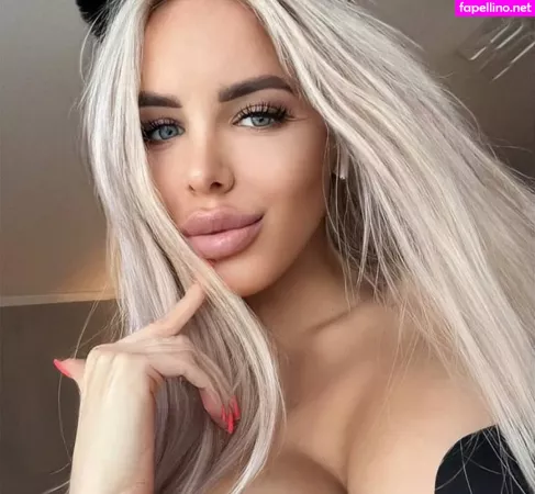 Missdashaaa42 OnlyFans Thumbnail #GmrczmX9bn