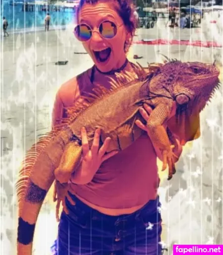 Missdizzum OnlyFans Thumbnail #Dx61nygMH0