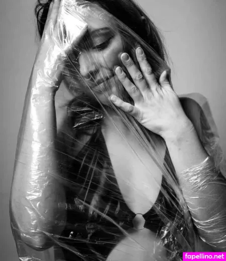 Missdizzum OnlyFans Thumbnail #M59u8nvcXd