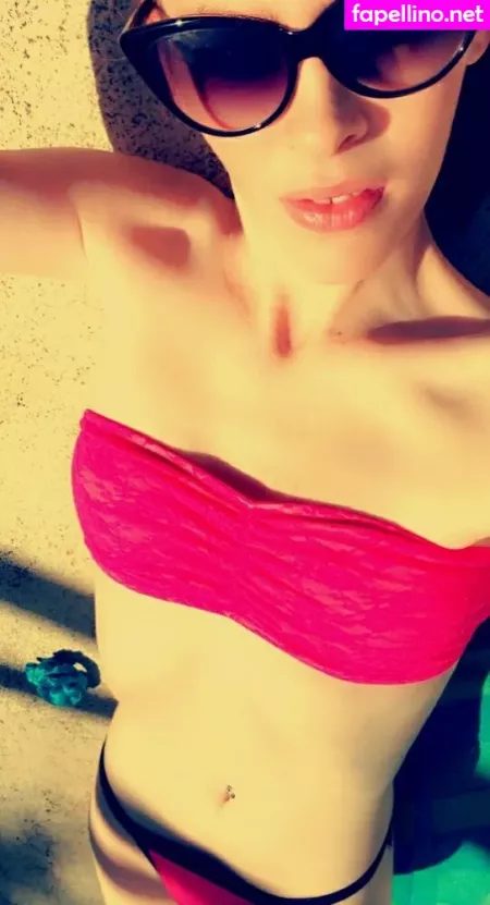 Missemberskye OnlyFans Thumbnail #h0gKUuOOdK