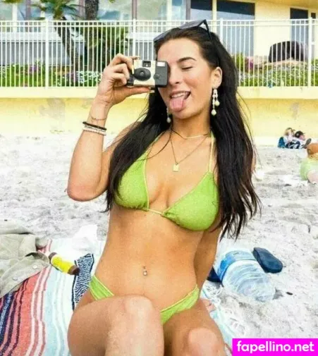 Missemmy19 OnlyFans Thumbnail #yarZsycBv5