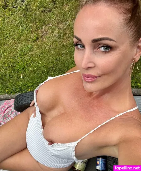 Misseve55 3 OnlyFans Thumbnail #TCEXsjzYfw