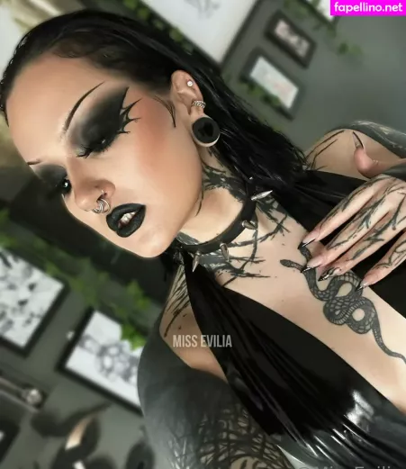 Misseviliafree OnlyFans Thumbnail #oe7FZz7pvW