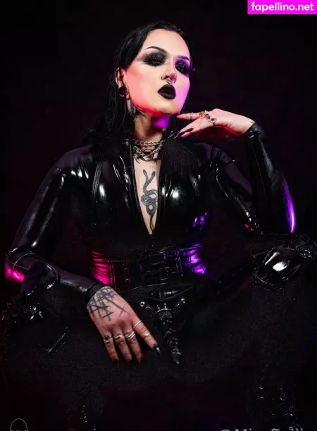 Misseviliafree OnlyFans Thumbnail #zcN2kdhzzZ