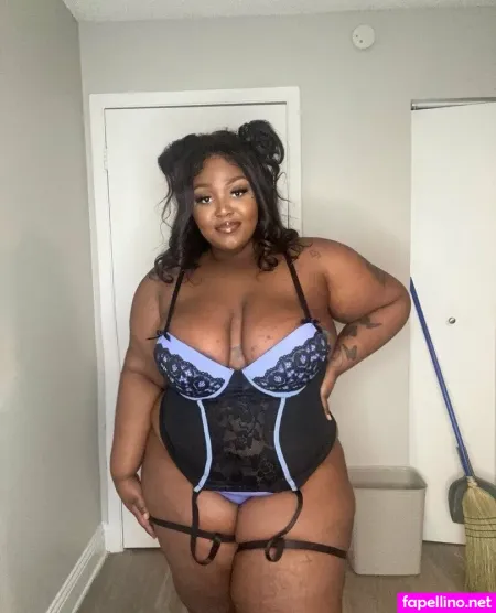 Missfatcakes OnlyFans Thumbnail #LwoNW7BeSe