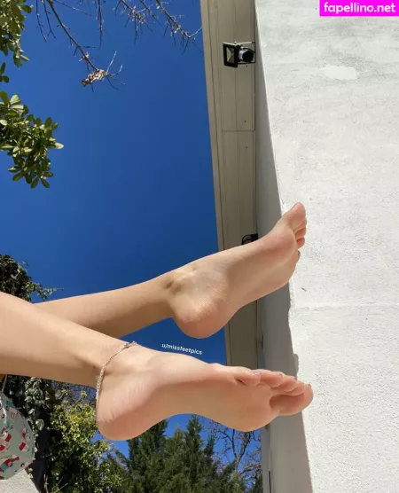 Missfeetpics 14 OnlyFans Thumbnail #yhkbtFKKJz