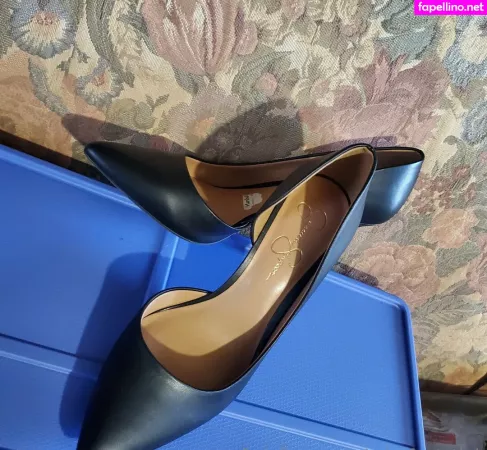 Missfeetstink OnlyFans Thumbnail #QmAsLxbYnJ