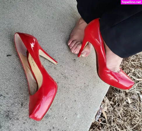 Missfeetstinkvip OnlyFans Thumbnail #x9tk91pPUT