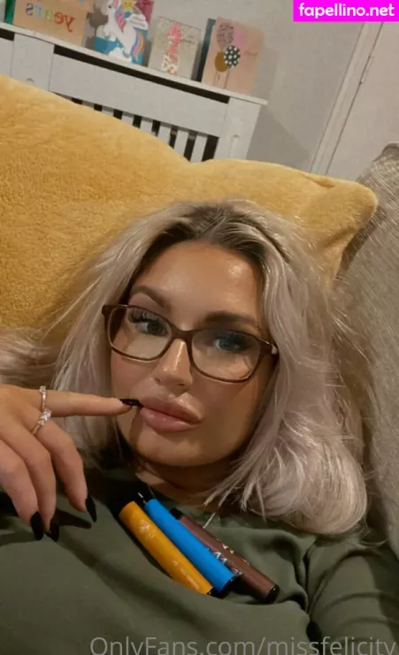 Missfelicity OnlyFans Thumbnail #0fYQ6R7ehy
