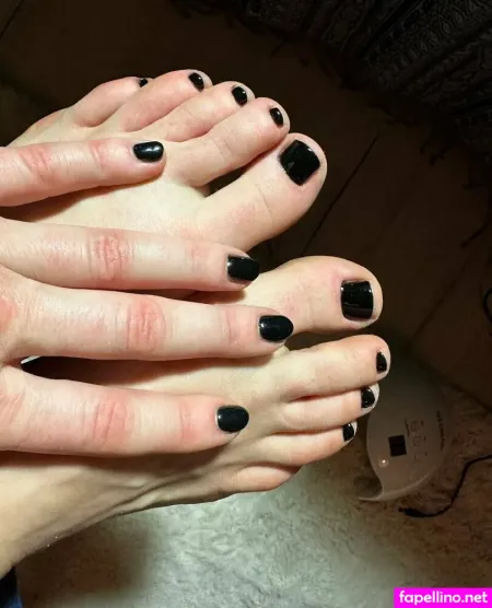 Missfloraberlinfree OnlyFans Thumbnail #aprEMXS7oR
