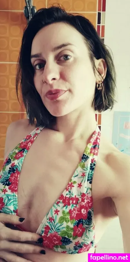 Missfloraberlinfree OnlyFans Thumbnail #nfaTlC8CRv