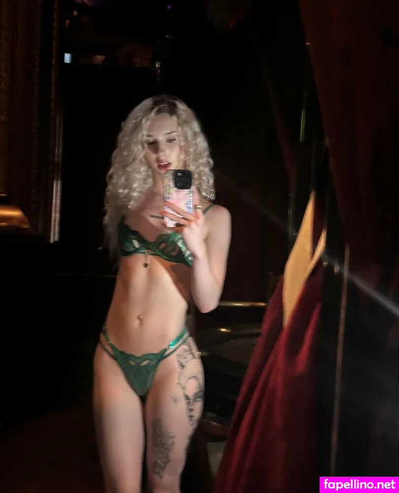 amilliquinn, missfortunetella33 Nude Leaked OnlyFans Photo #GSD4MmbeDt