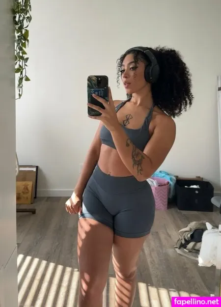Missfrizz 1 OnlyFans Thumbnail #FpK6gwj04z