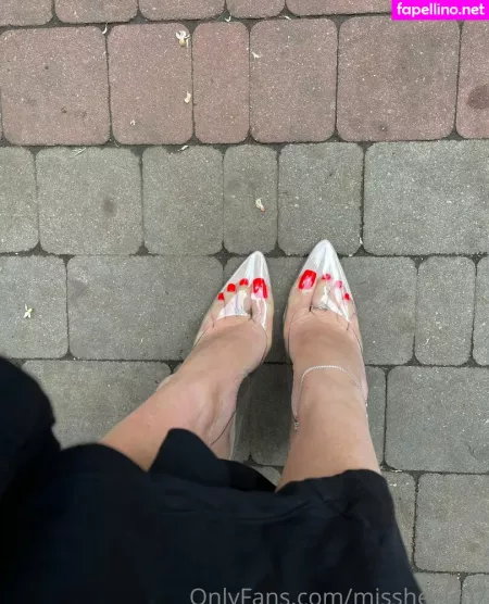 Missheels07 OnlyFans Thumbnail #M1F91WSut9