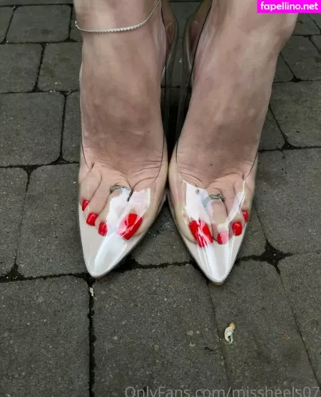 Missheels07 OnlyFans Thumbnail #SqRpeOUKm8
