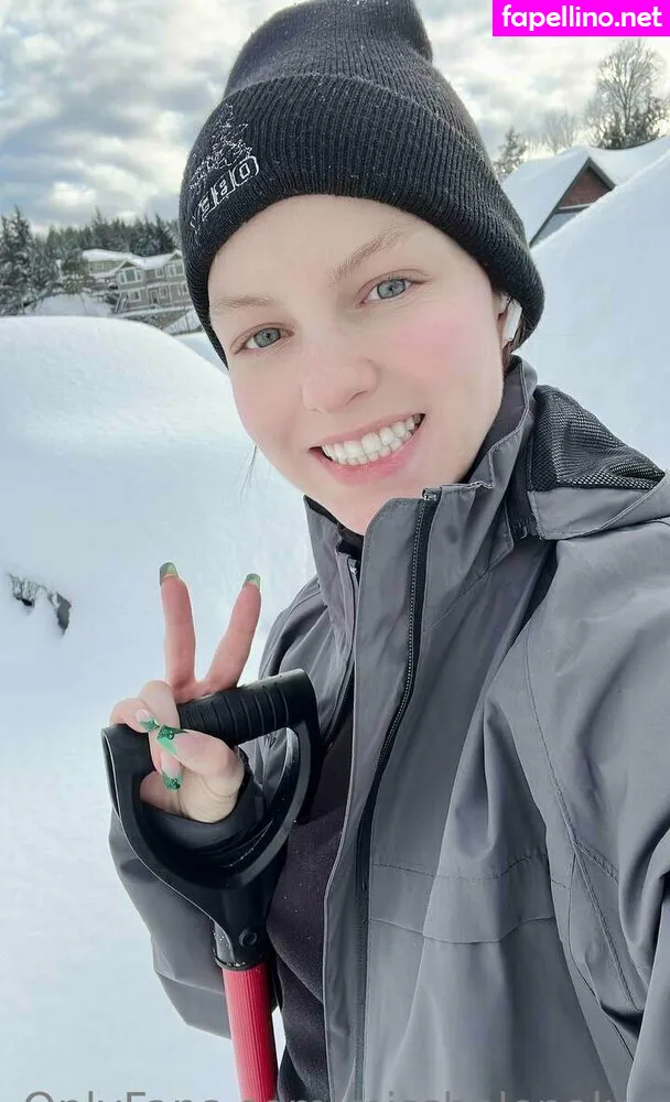 heli_lue, misshelenalue Nude Leaked OnlyFans Photo #5PLHtSwjw8
