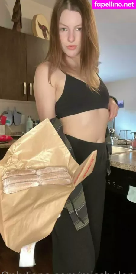 Misshelenalue OnlyFans Thumbnail #Q2bqvytWXx