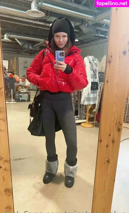 Misshelenalue OnlyFans Thumbnail #dfLs6JFKom