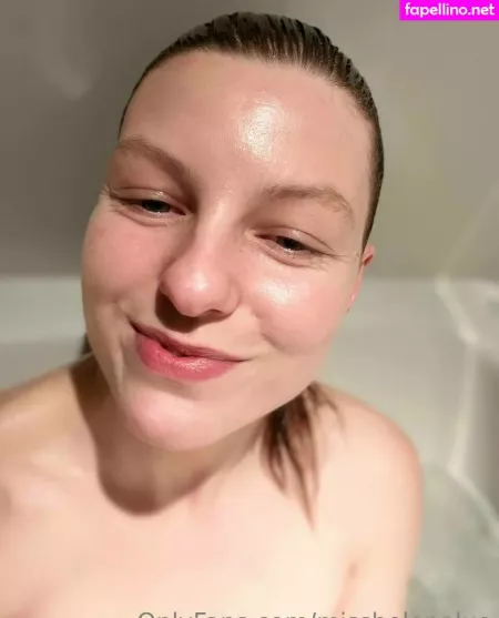 Misshelenalue OnlyFans Thumbnail #gTQxCBKeqe