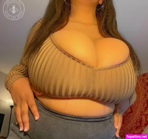 Misshoneymia OnlyFans Thumbnail #y1CuF0M22X