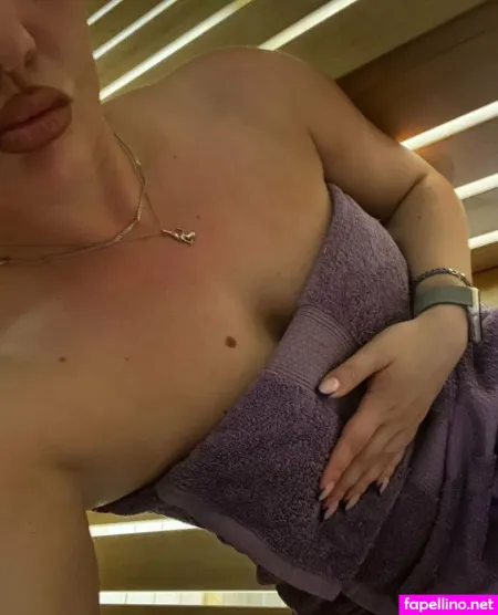 Misshottiee OnlyFans Thumbnail #JTImIYYHiu