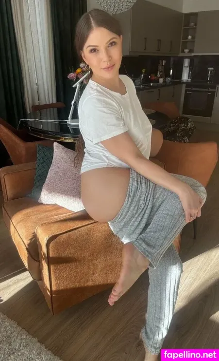 Misshotwinter OnlyFans Thumbnail #LZ9WMG7VQu