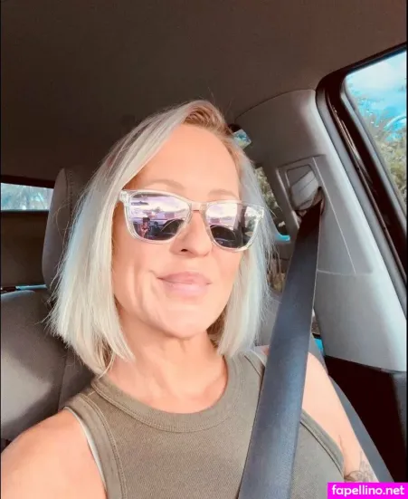 Misshunterwoods OnlyFans Thumbnail #g9ScrlN9PE