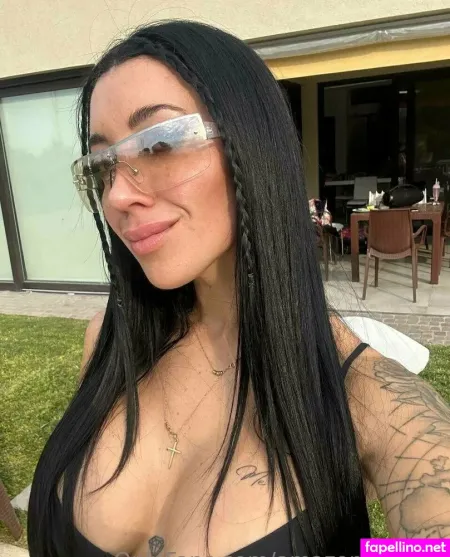 Missismonika Main Profile Photo