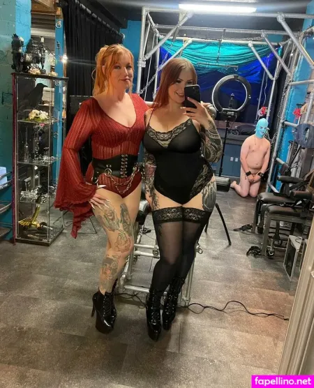 Missivyrosescarlett OnlyFans Thumbnail #JhMq77Q86J